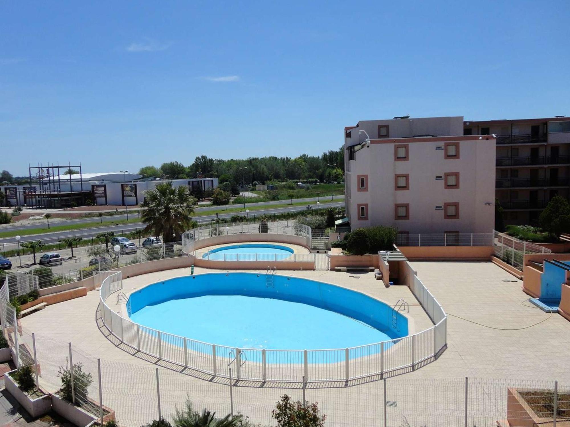 Studio Climatise Double Cabine Avec Piscine Et Parking A 650M De La Plage - Fr-1-307-140 ル・グロー・デュ・ロワ エクステリア 写真
